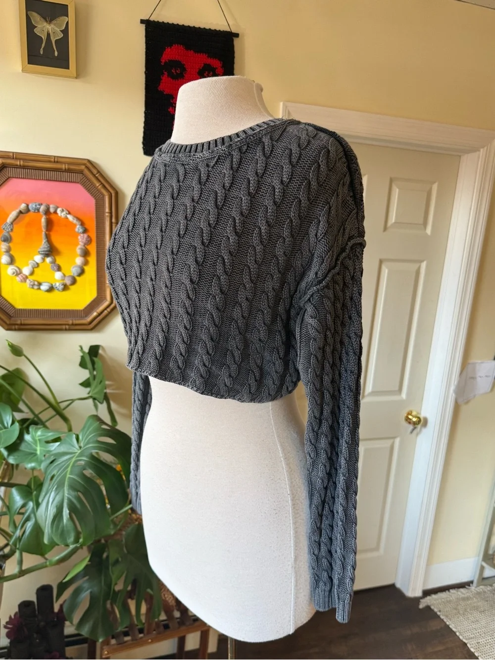 Free People Charcoal Gray Cropped Cable Knit Long Sleeve Cotton Sweater